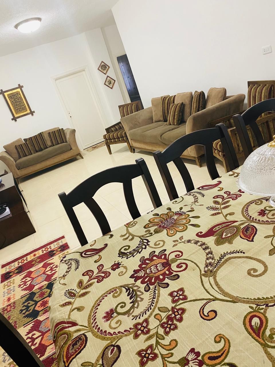 مزرعة رقم 39 - جرش - خلف مطعم الوادي الاخضر 